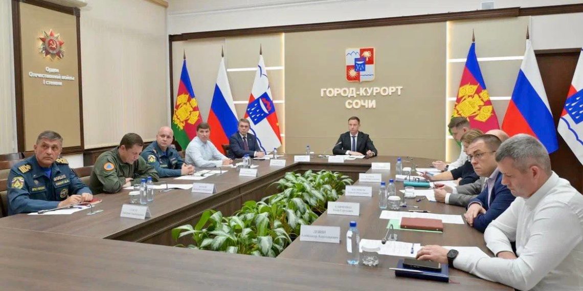 Прошунин: на случай ЧС в Сочи готовы действовать более 1100 человек