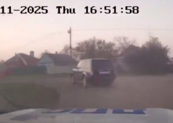 На Кубани школьник угнал мамин Range Rover и устроил погоню с ДПС