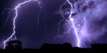 Молная над Сочи установила новый рекорд по силе тока