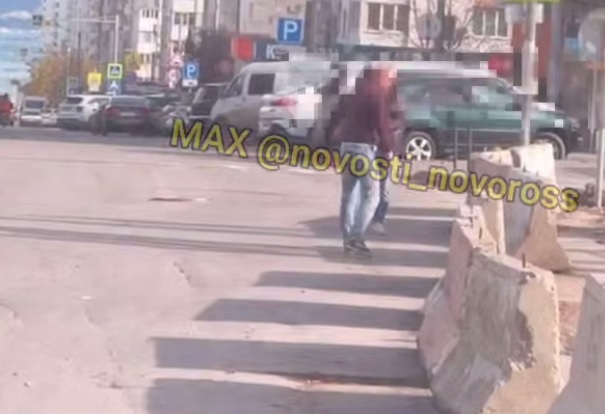 В Новороссийске водитель маршрутки избил пешехода