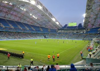 Сочинец помог болельщикам догнать уходящий поезд после матча с Чили