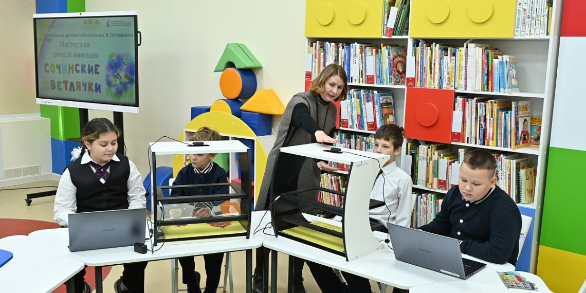 Прошунин: библиотеки Сочи получили 10 тысяч книг в 2025 году