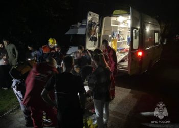 Получивий в лесу травму ноги сочинец напоролся на торчащий сук