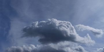 Сирены продолжают звучать в Сочи и Туапсе на фоне атаки БПЛА