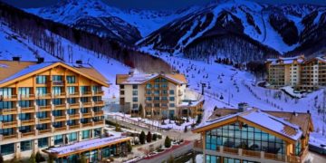 За новогодний снег в горных отелях Сочи придется отдать в три раза больше