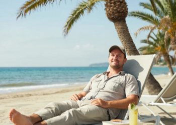 100 000 рублей за отдых: сочинский отель ищет тестировщика релакса