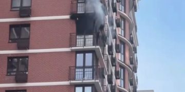 Из горящей многоэтажки в Краснодаре эвакуировали 200 человек