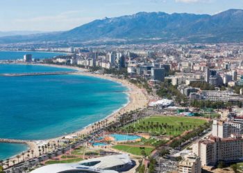 SuperJob назвал самые желанные города России для командировок: не только Сочи