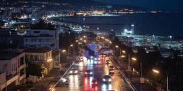 В Сочи на фоне угрозы БПЛА сирены звучат повторно, жителей просят уйти с улиц