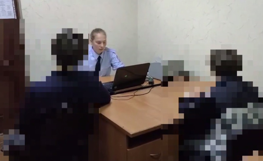 Полицейские нашли двух подростков, устроивших массовую драку в Сочи