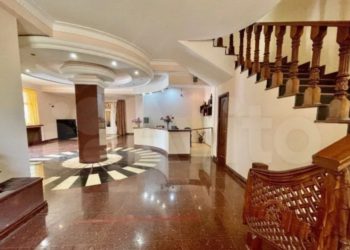 В Сочи за 170 млн продают гостиничный комплекс на берегу горной реки