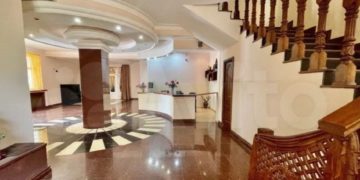 В Сочи за 170 млн продают гостиничный комплекс на берегу горной реки