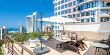 В Сочи выставили на продажу гостиницу рядом с морем за 680 миллионов