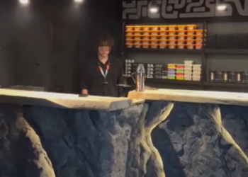 В Сочи за 3 млн выставили на продажу кальянную с высоким потоком туристов