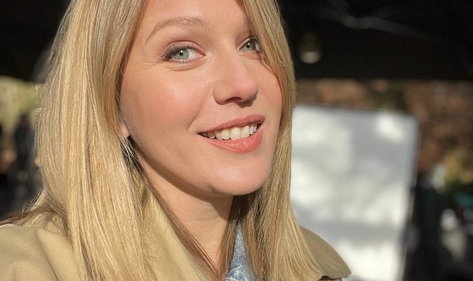 Актриса Андоленко делится тайнами со съёмок «Спасской» из солнечного Сочи