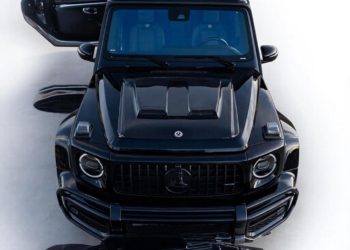В Сочи продают новый Mercedes-Benz G-класса за 33 млн рублей