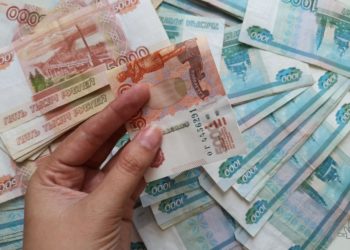 Бывший водитель Андрея Разина дал показания по делу о мошенничестве на 500 млн