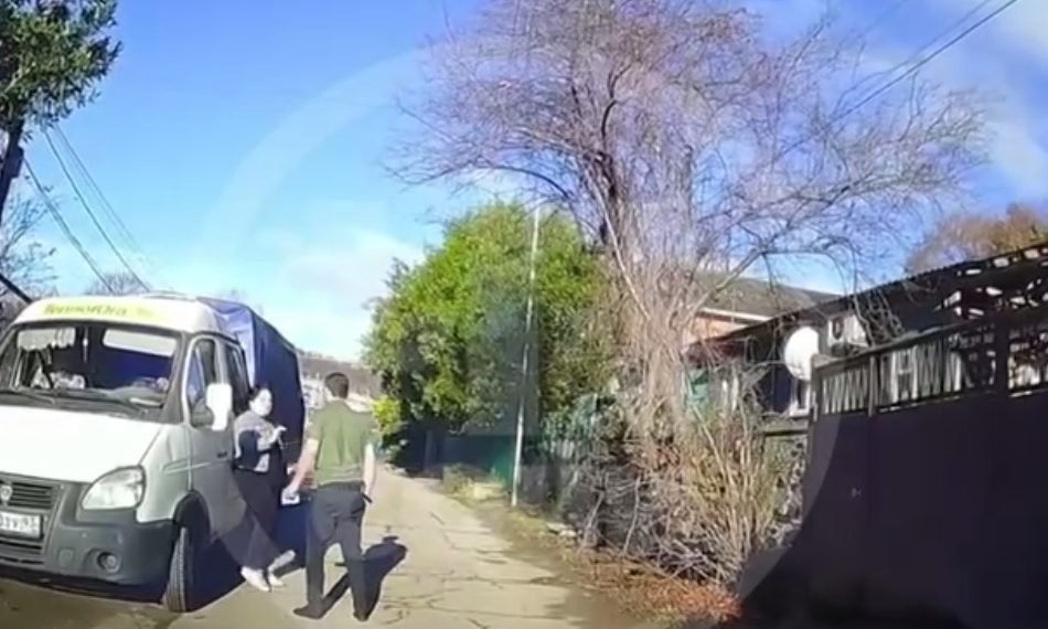 Полицейские нашли мужчину, напавшего на женщину в Сочи