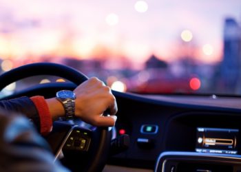 В Краснодарском крае утонула «Лада» с водителем и пассажиром