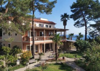 В Сочи за 13,5 млн продают гостевой дом с подтвержденной доходностью