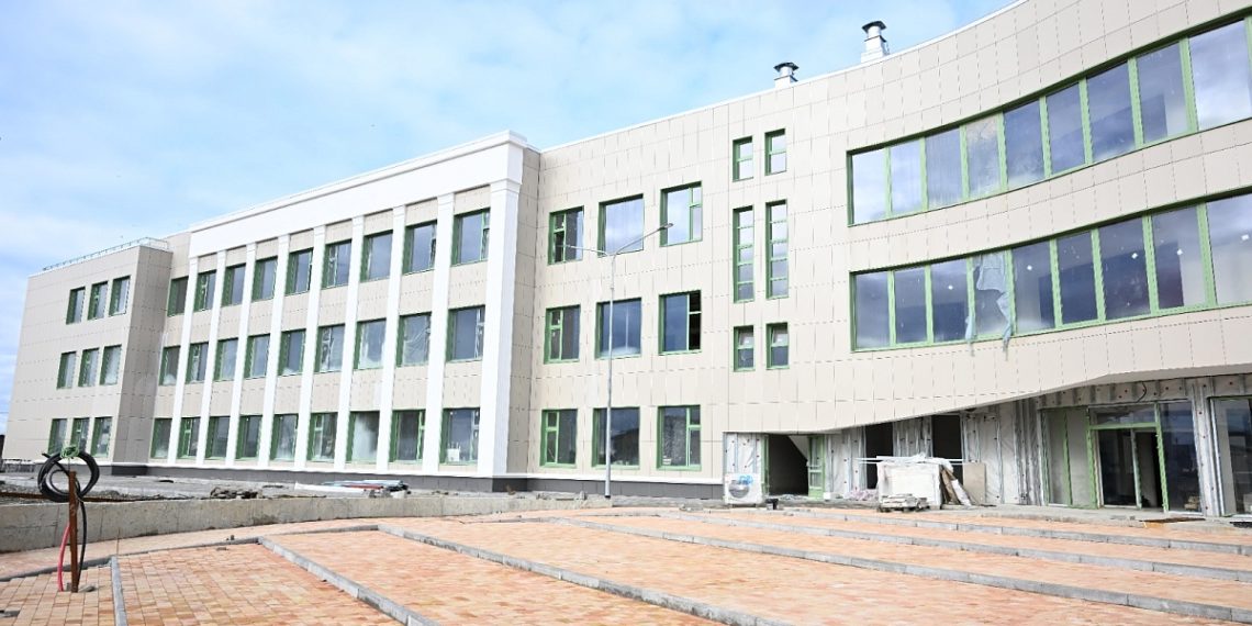 Прошунин: школу на улице Лизы Чайкиной в Сочи построили на 95%