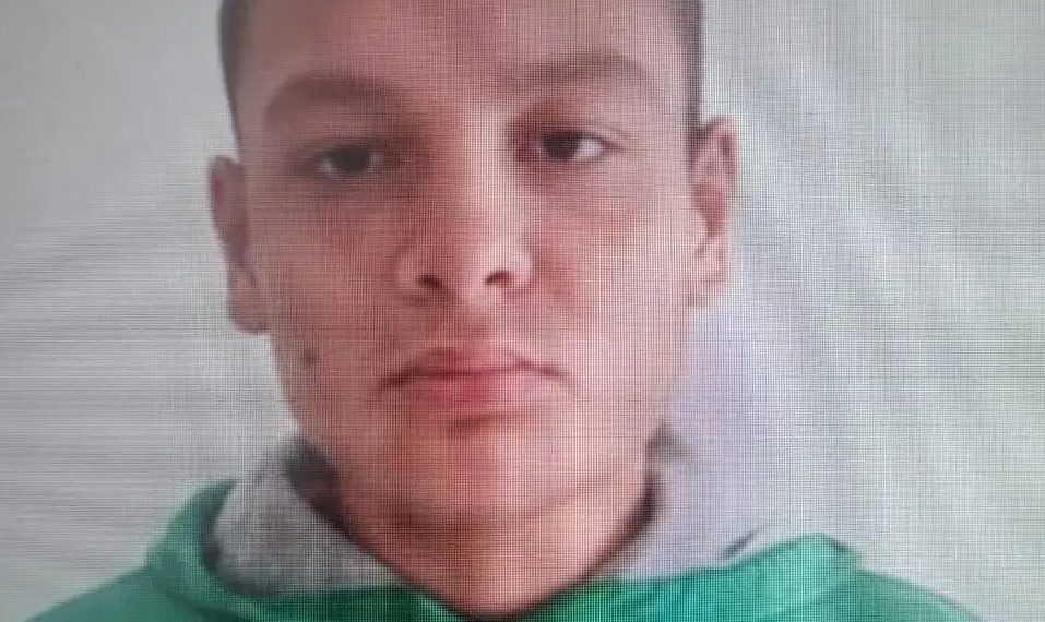 В Краснодаре 17-летний подросток сбежал из больницы и пропал