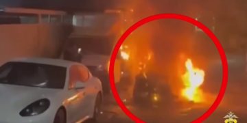 В Сочи мужчина решил отомстить бывшей жене и поджег Porsche