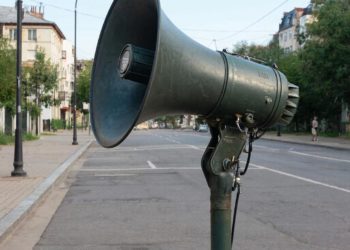 В Славянске-на-Кубани на фоне БПЛА-опасности завыли сирены