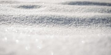 К расчистке региональных трасс от снега на Кубани привлекли 70 единиц техники