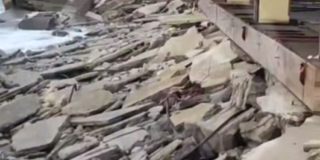 В Сочи появились кадры окончательно разрушенной набережной Лоо