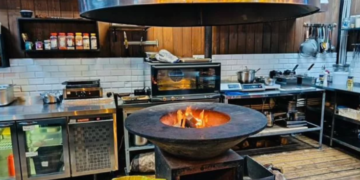 В Сочи продают действующий ресторан за 42 млн рублей