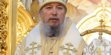 Митрополит Василий поздравил кубанцев с Рождеством и призвал к укреплению веры