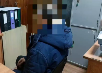 В Ейске задержан мужчина, осквернивший Доску почета