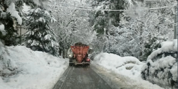Прошунин: к уборке дорог от снега в Сочи привлекли 150 единиц техники