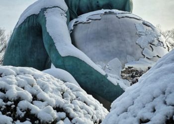 Новая «Гайя» в парке Галицкого в Краснодаре стала испытанием для фотографов