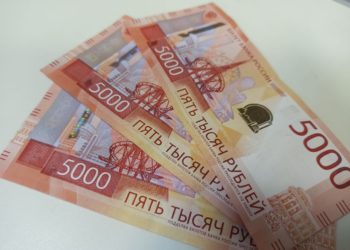 В Краснодаре пенсионерка лишилась 1,6 млн после звонка «из поликлиники»