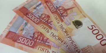 В Краснодаре пенсионерка лишилась 1,6 млн после звонка «из поликлиники»