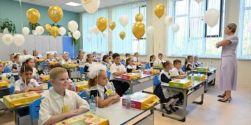 Прошунин: более 80% детей получали дополнительное образование в Сочи в 2025 году