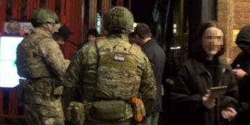 Полиция Краснодара проверила 175  посетителей и работников ночных клубов