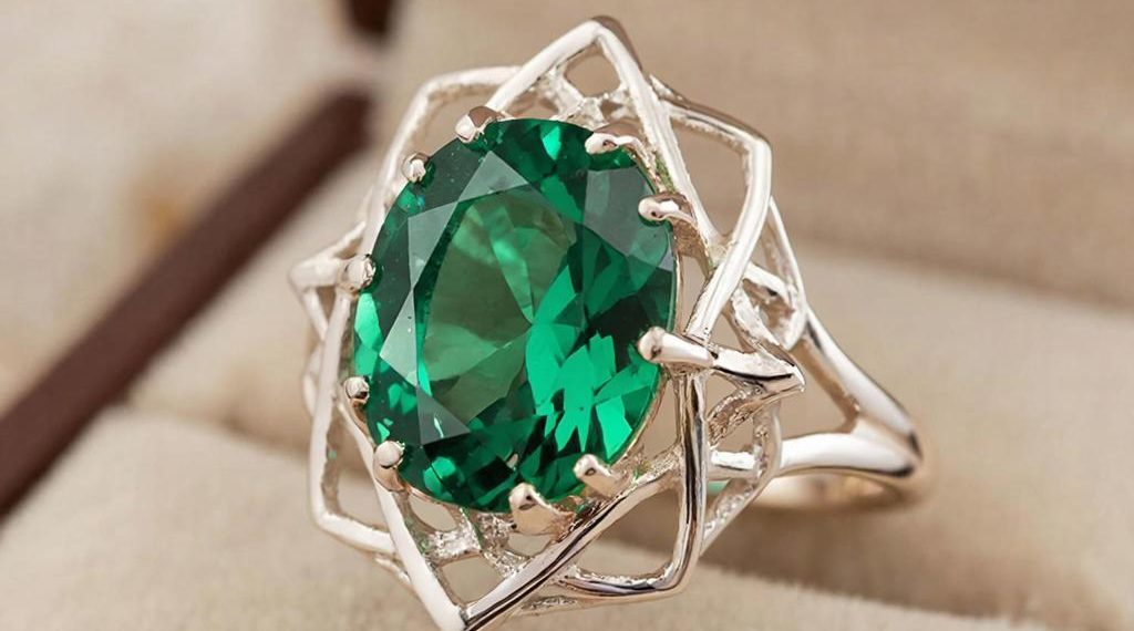 По делу экс-мэра Сочи изъяли кольцо с зелёным изумрудом за 11 млн рублей
