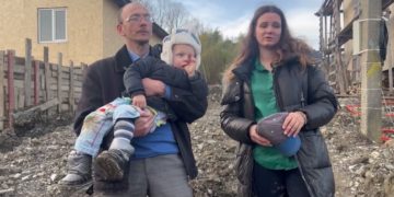 Семья из Сочи потеряла дом и платит ипотеку за некачественный недострой