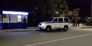 Полиция ищет мужчину, избившего двух девушек в центре Краснодара