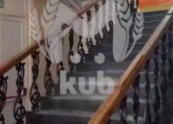 В Ейске затопило школу №2