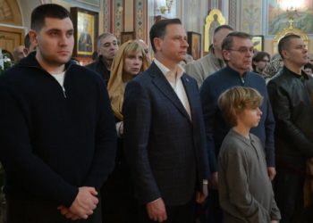 Мэр Сочи Андрей Прошунин поздравил жителей с Рождеством Христовым