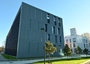 Прошунин: школу на улице Ясногорской в Сочи построили на 93%