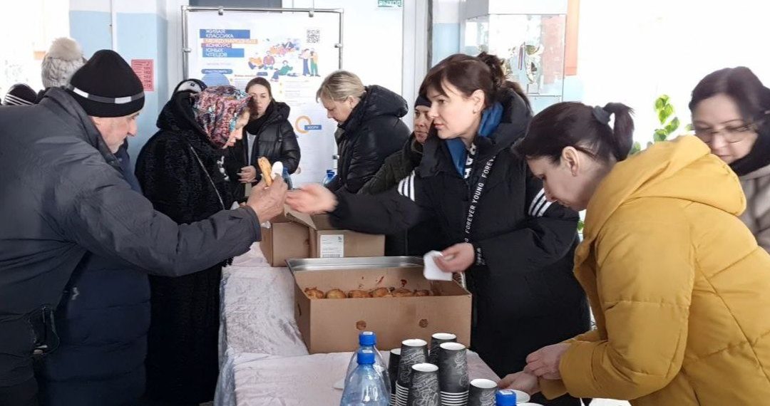 В двух районах Кубани работают пункты временного размещения и обогрева