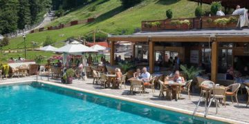 В Сочи продают «ресторан на бассейне» за 65 миллионов рублей