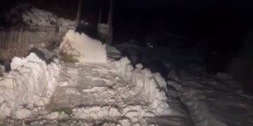 Жителей Туапсинского округа возмутила нерасчищенная дорога в хутор Папоротный