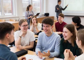 Губернатор Кубани поздравил многотысячное студенчество региона с праздником