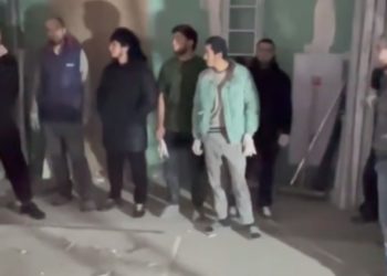 В ТЦ Армавира незаконно работали 12 нелегальных мигрантов